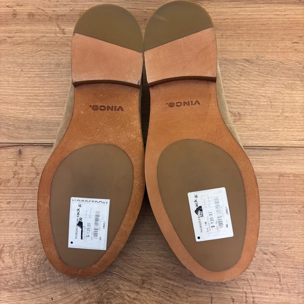 VINCE Montebello Suede Loafer Sand Trail Tan Brown Men Size 7 Slip On Apron Toe